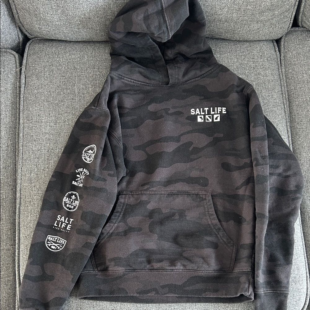 Boys Youth Medium Salt Life Charcoal Camo Pullover